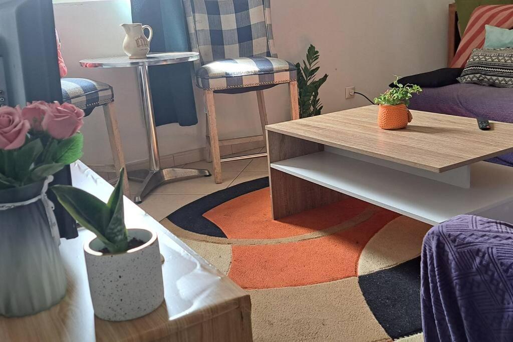 Mendes Family Homestay - B&B In The Heart Of プライア エクステリア 写真