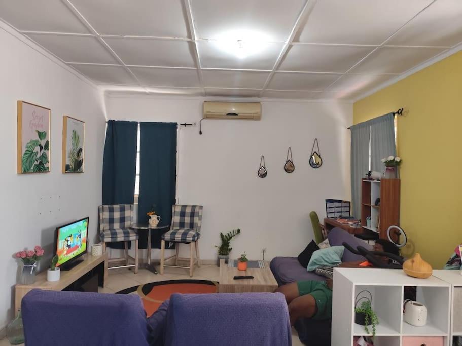 Mendes Family Homestay - B&B In The Heart Of プライア エクステリア 写真