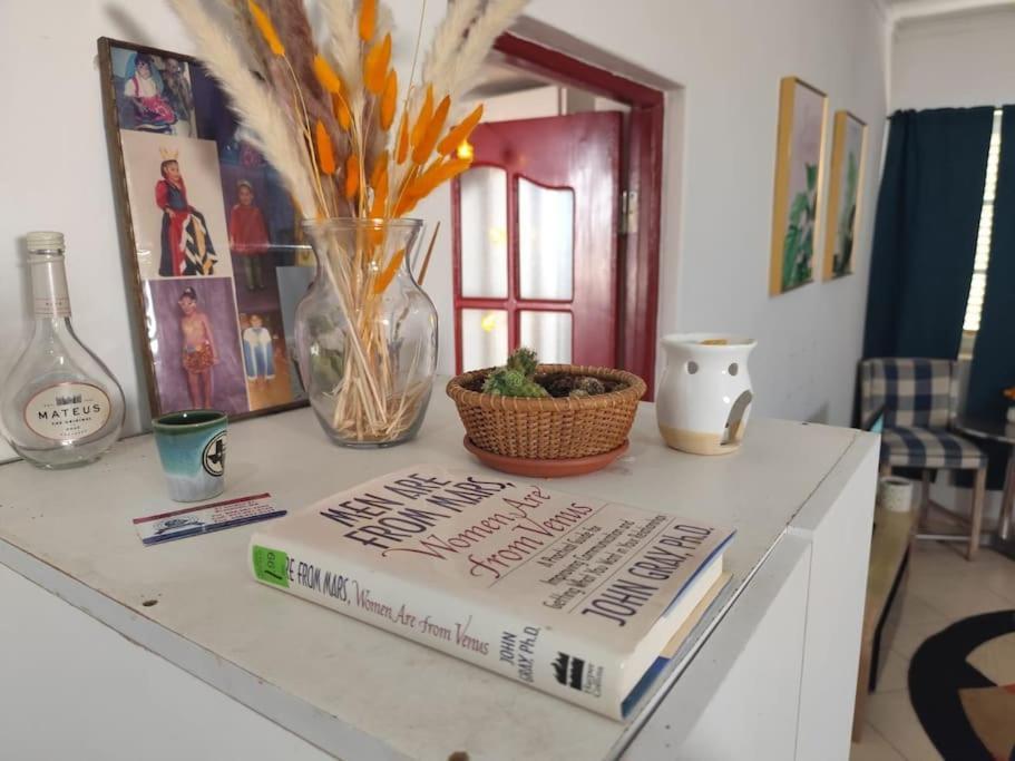Mendes Family Homestay - B&B In The Heart Of プライア エクステリア 写真